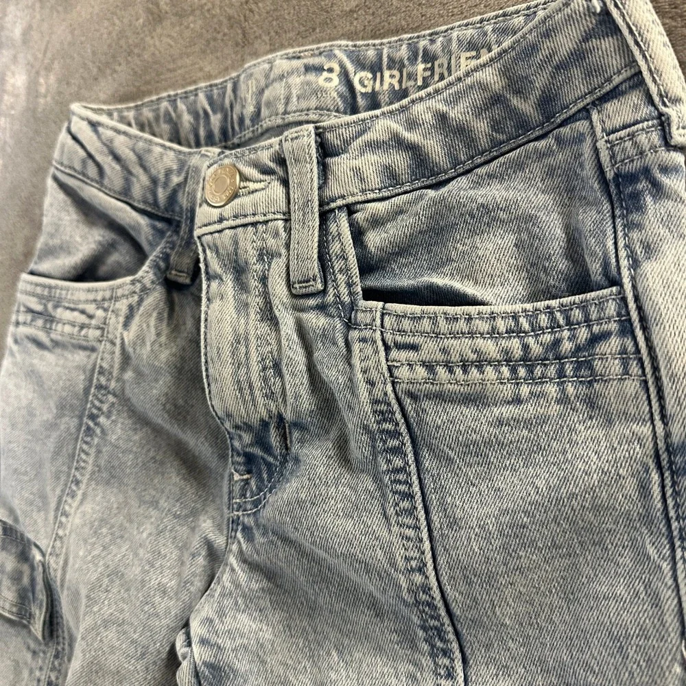 Gap Kids Girls Size 8 Girlfriend Fit Cargo Jeans Light Wash Denim Utility Pants